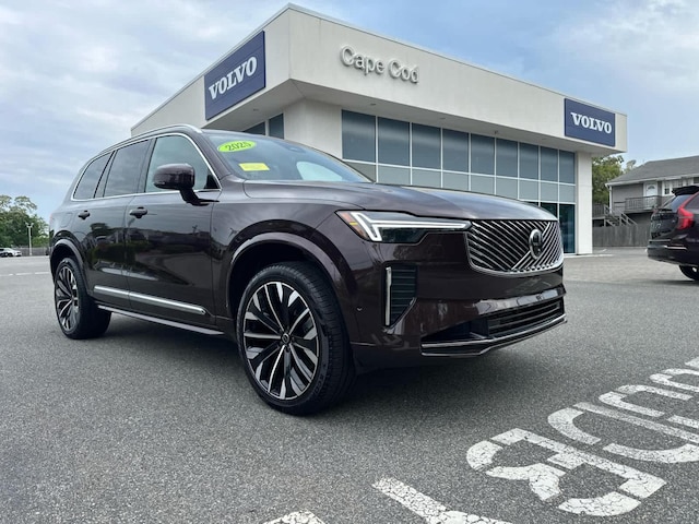 2025 Volvo XC90 Plug-In Hybrid
