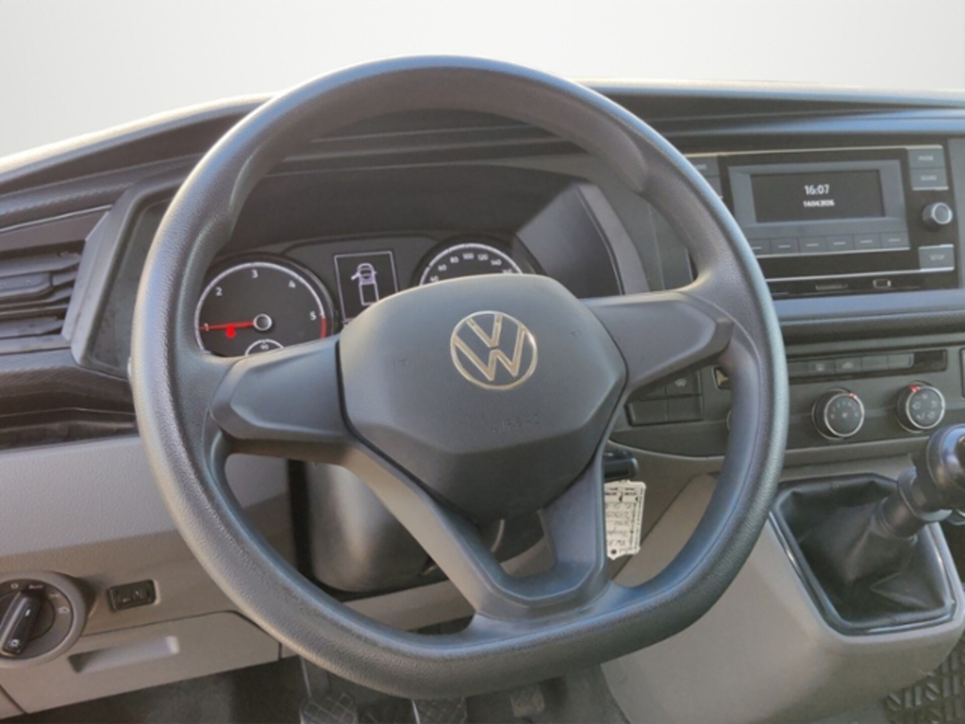 Volkswagen T6.1 Transporter Pritschenwagen Einzelkabine