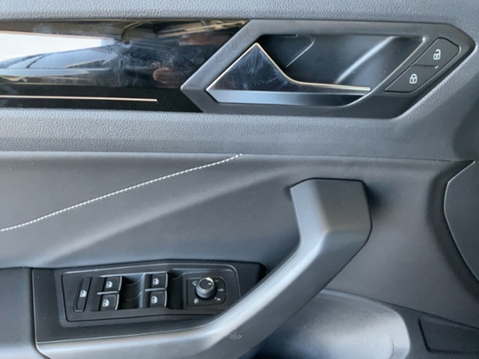 Volkswagen T-Roc – Bild 11