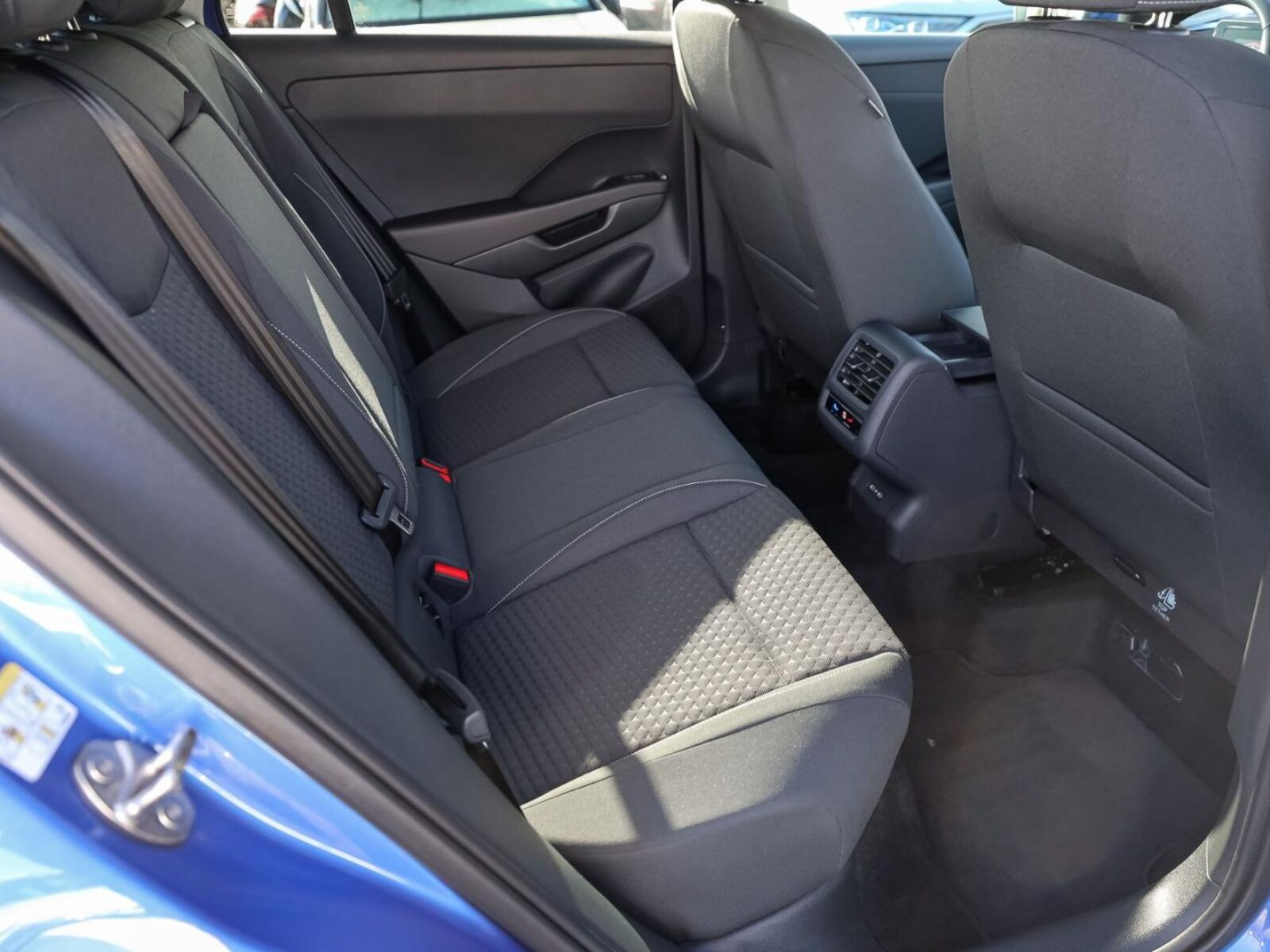 Volkswagen T-Roc – Bild 23