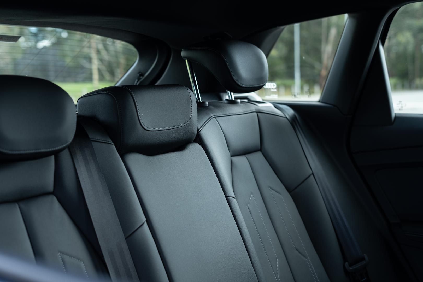 Image about Audi Q4 e-tron 55 e-tron quattro kW