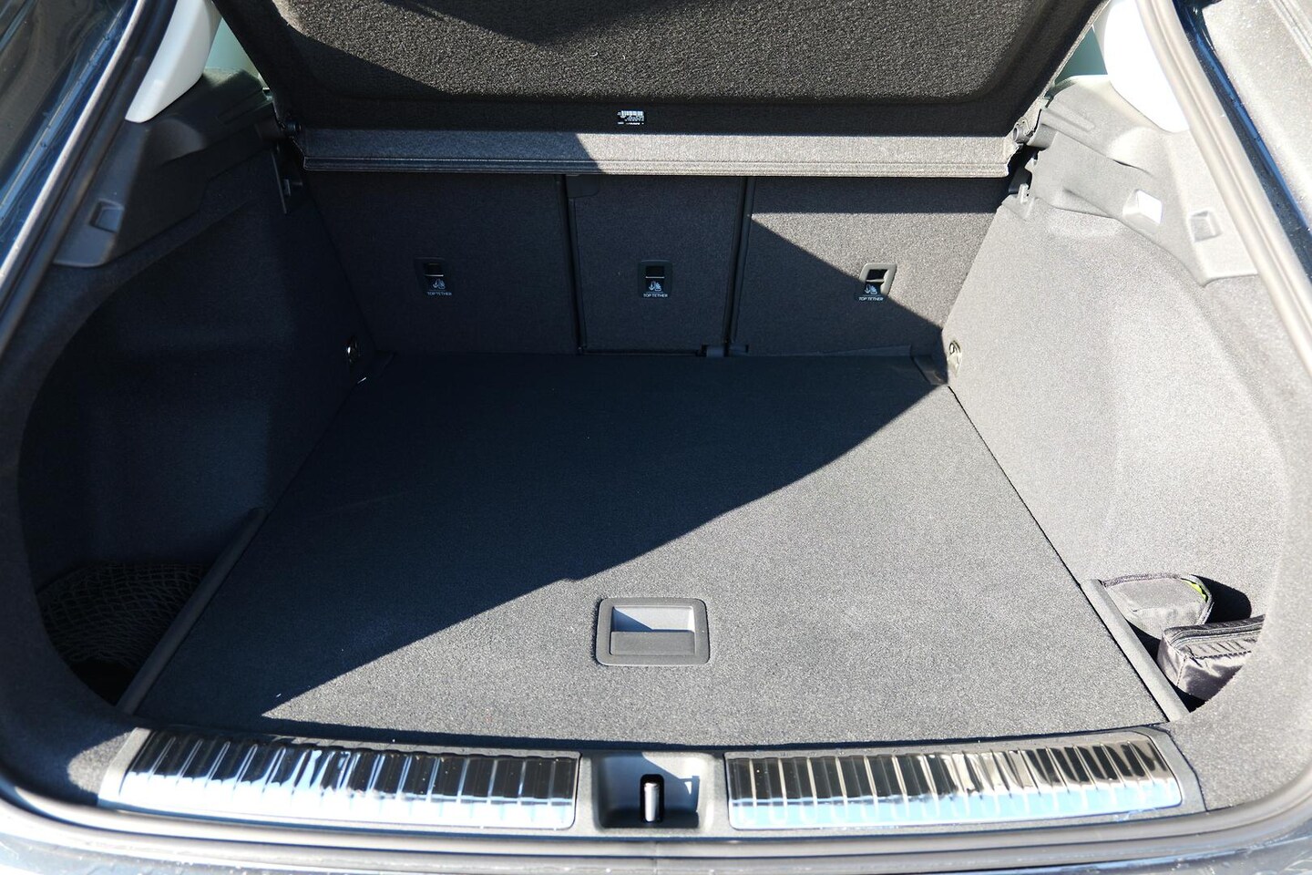 Image about Audi Q3 SUV TFSI quattro 150 kW
