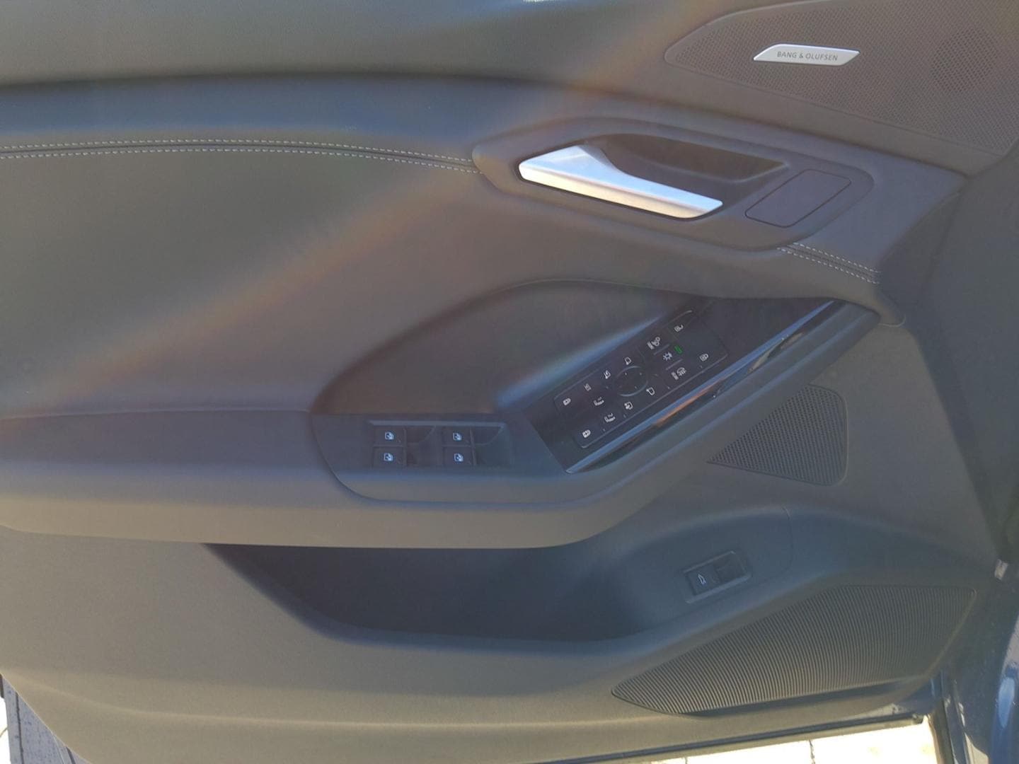 Bild über Audi Q6 SUV e-tron e-tron - für weitere Informationen kontaktieren Sie den Audi Partner