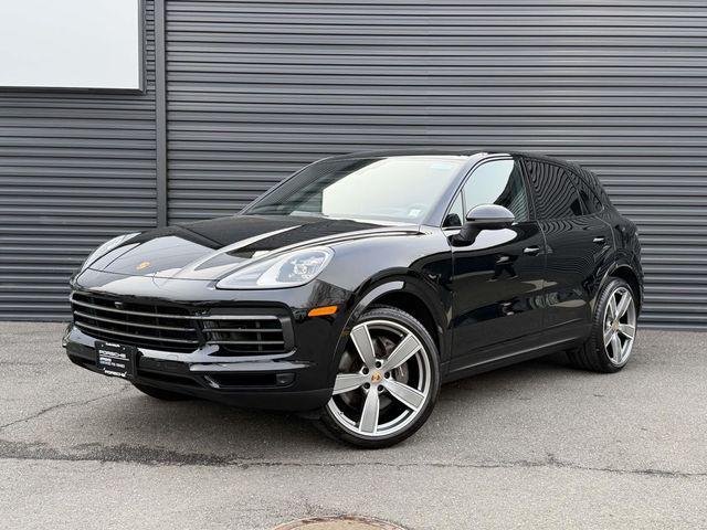 2023 Porsche Cayenne Base