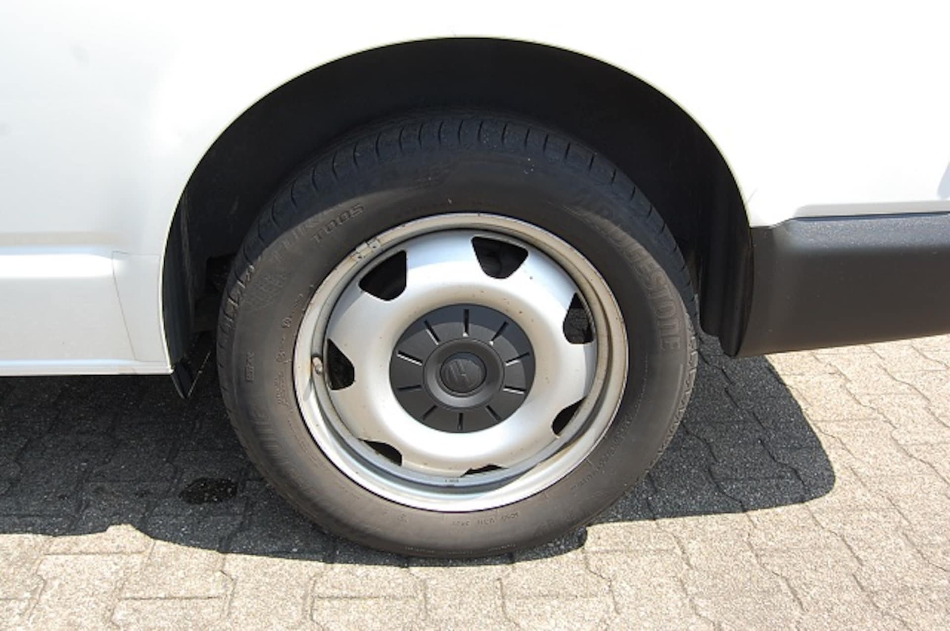Volkswagen T6.1 Transporter Kasten kurzer Radstand