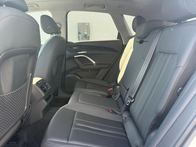 2026 Audi Q5 Premium Plus - Photo 15
