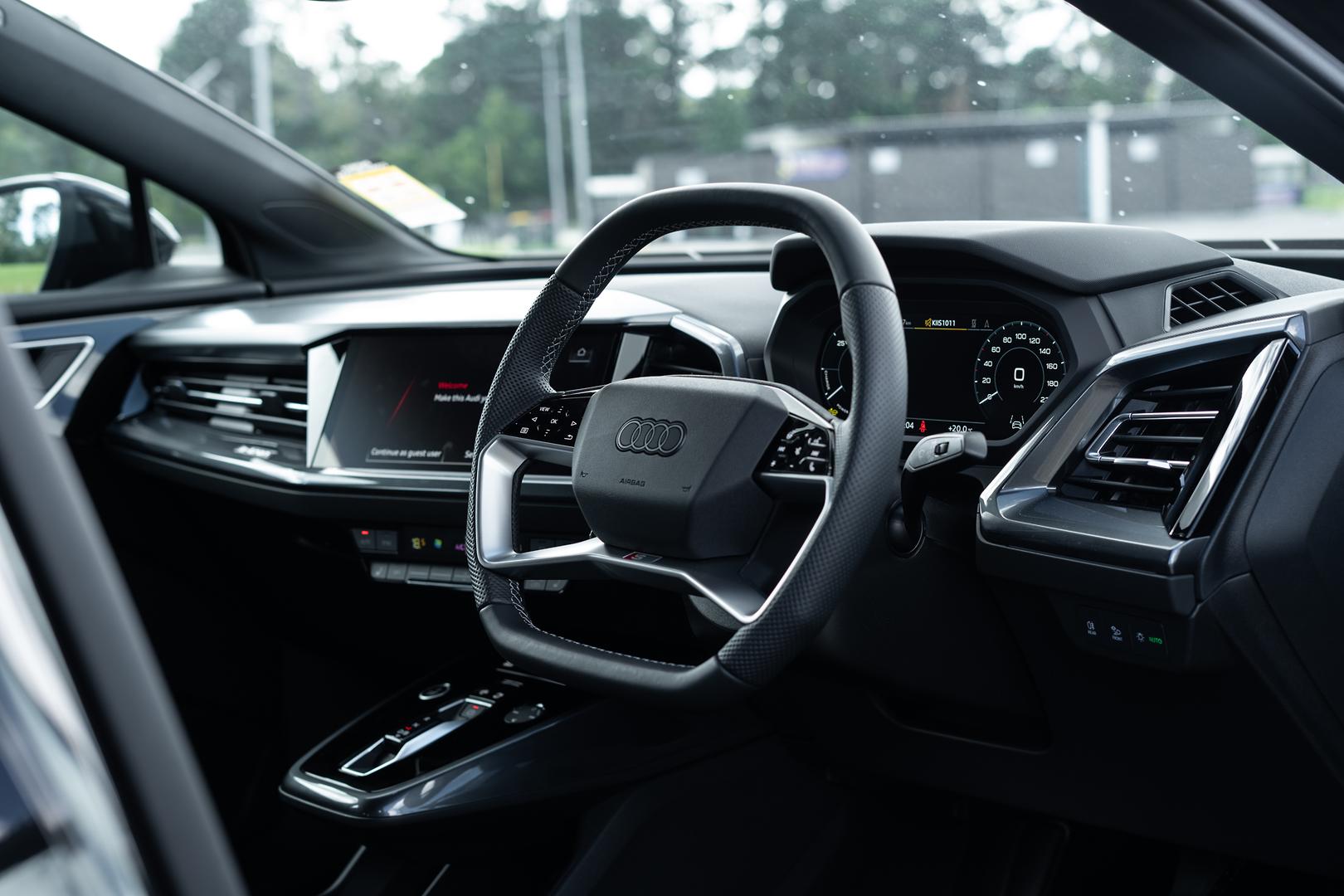 Image about Audi Q4 e-tron 55 e-tron quattro kW