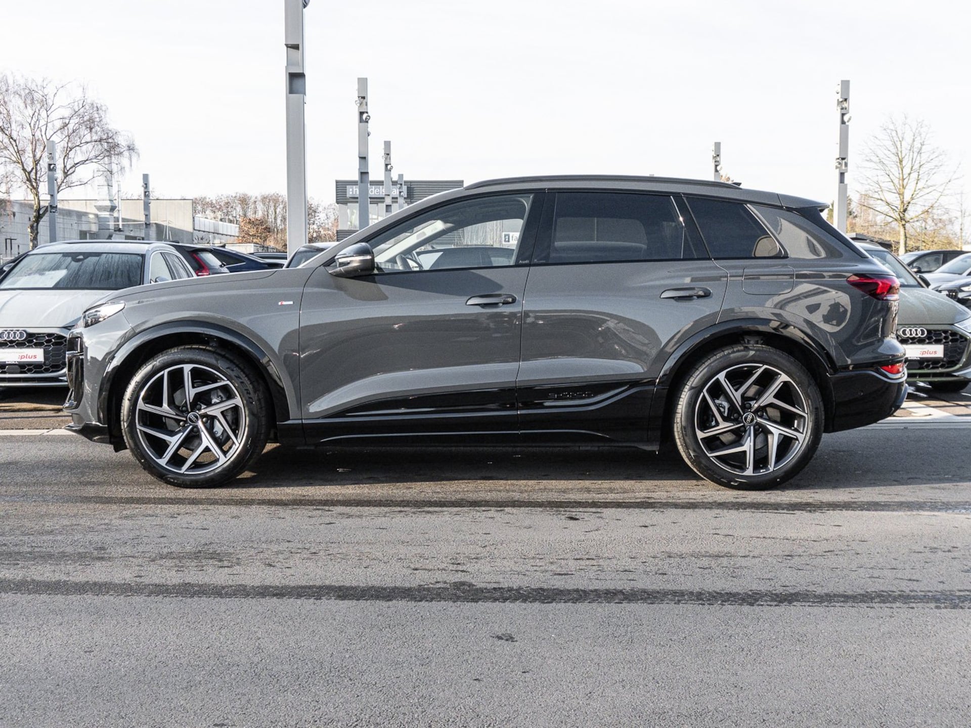 Audi Q6 SUV e-tron