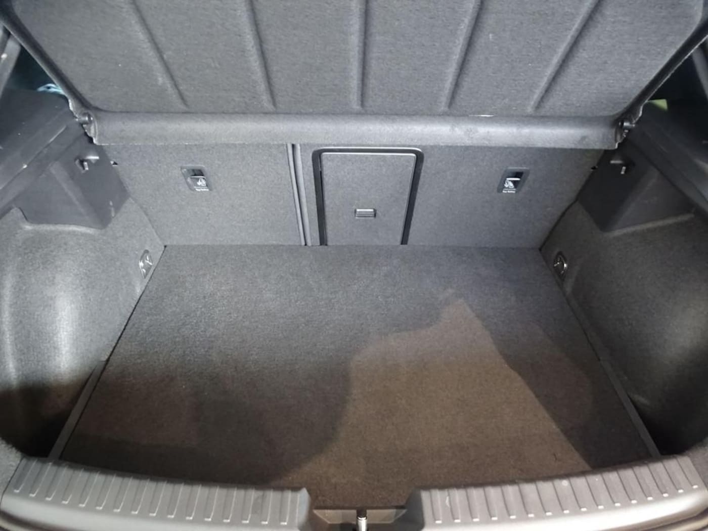 CUPRA Leon León 1.4 e-Hybrid DSG 150 kW (204 CV) — photo 7