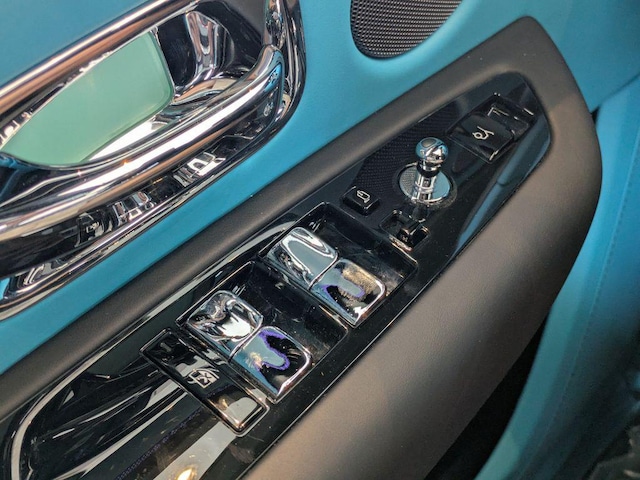 2025 Rolls-Royce Cullinan Base - Photo 38