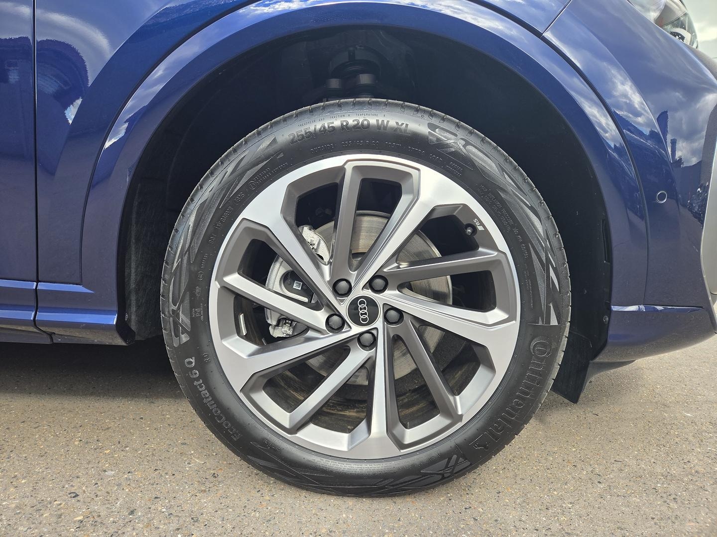 Image about Audi Q5 SUV TFSI quattro 200 kW sport