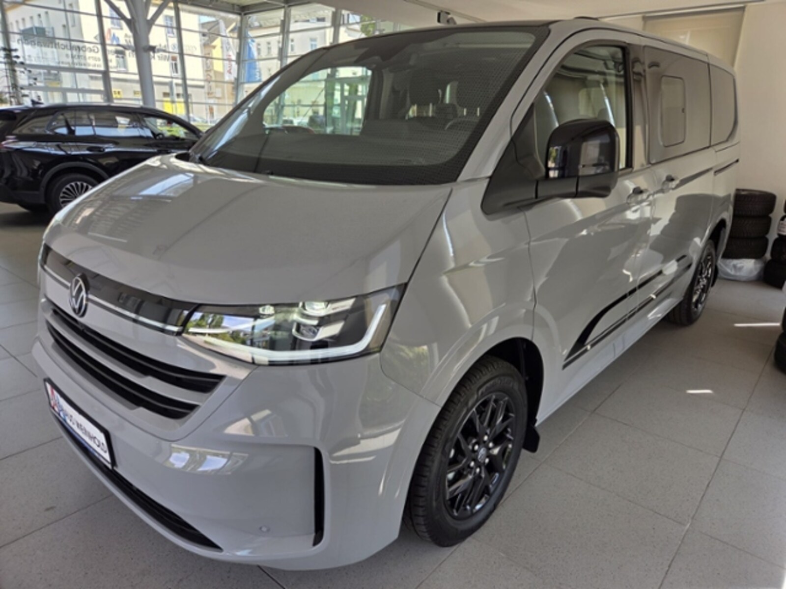 Volkswagen Caravelle – Bild 2