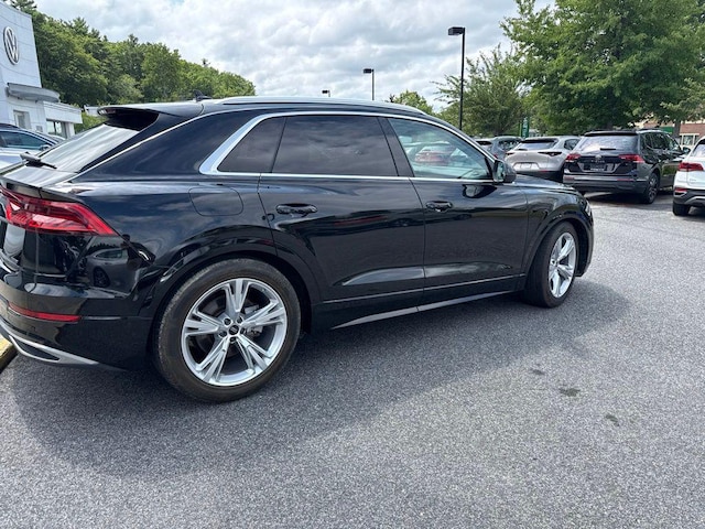 2023 Audi Q8