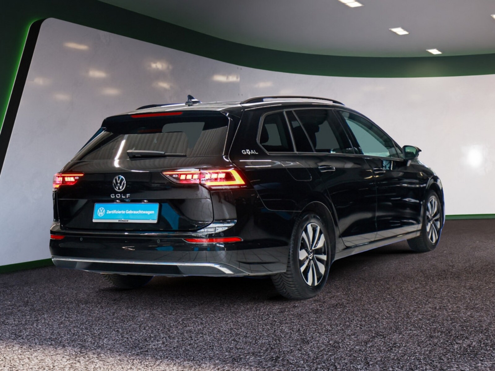 Volkswagen Golf Variant – Bild 3