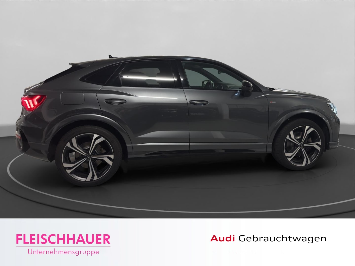 Bild über Audi Q3 Sportback S line 40 TDI quattro S tronic - für weitere Informationen kontaktieren Sie den Audi Partner