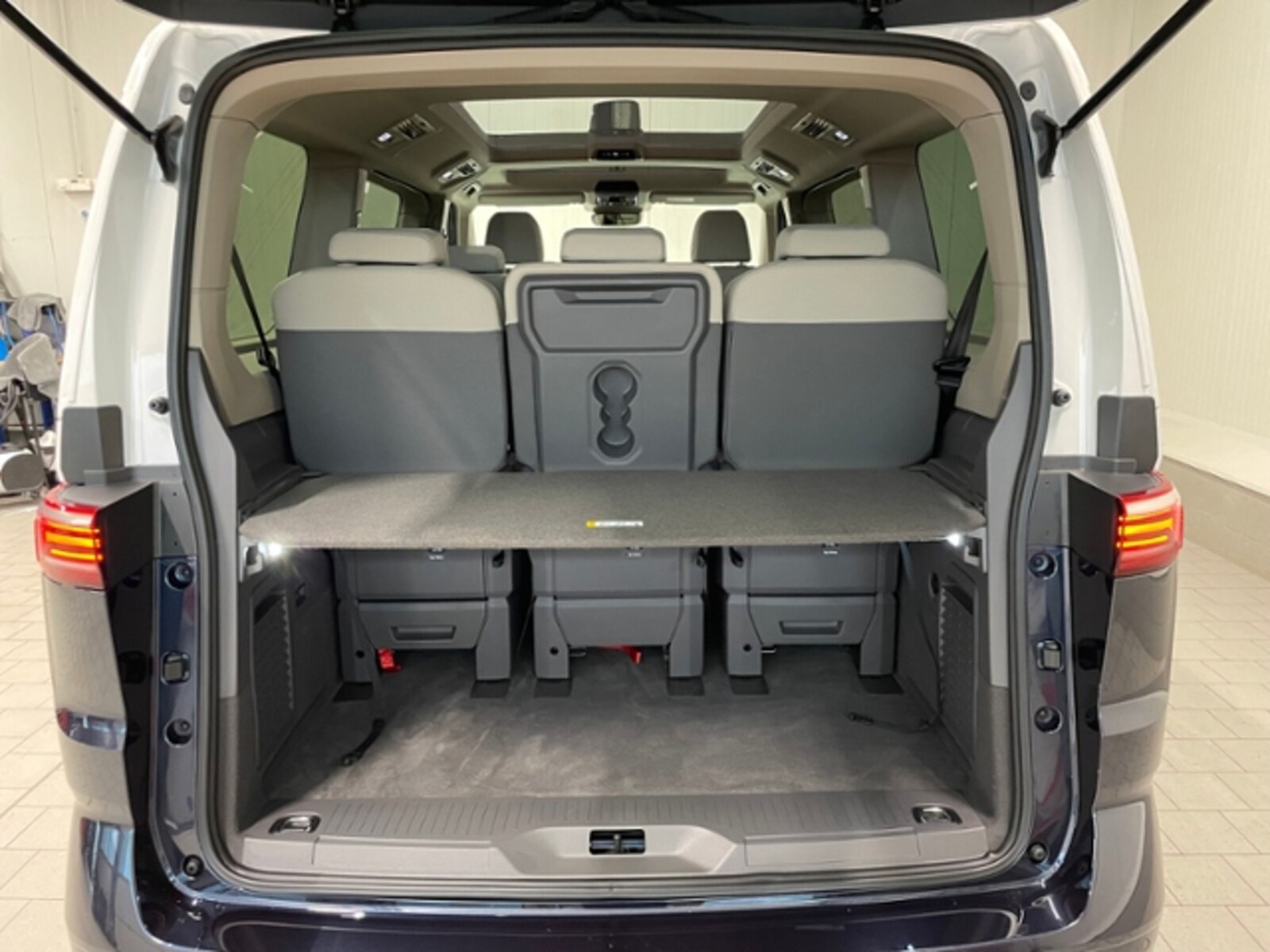 Volkswagen Multivan Langversion – Bild 6