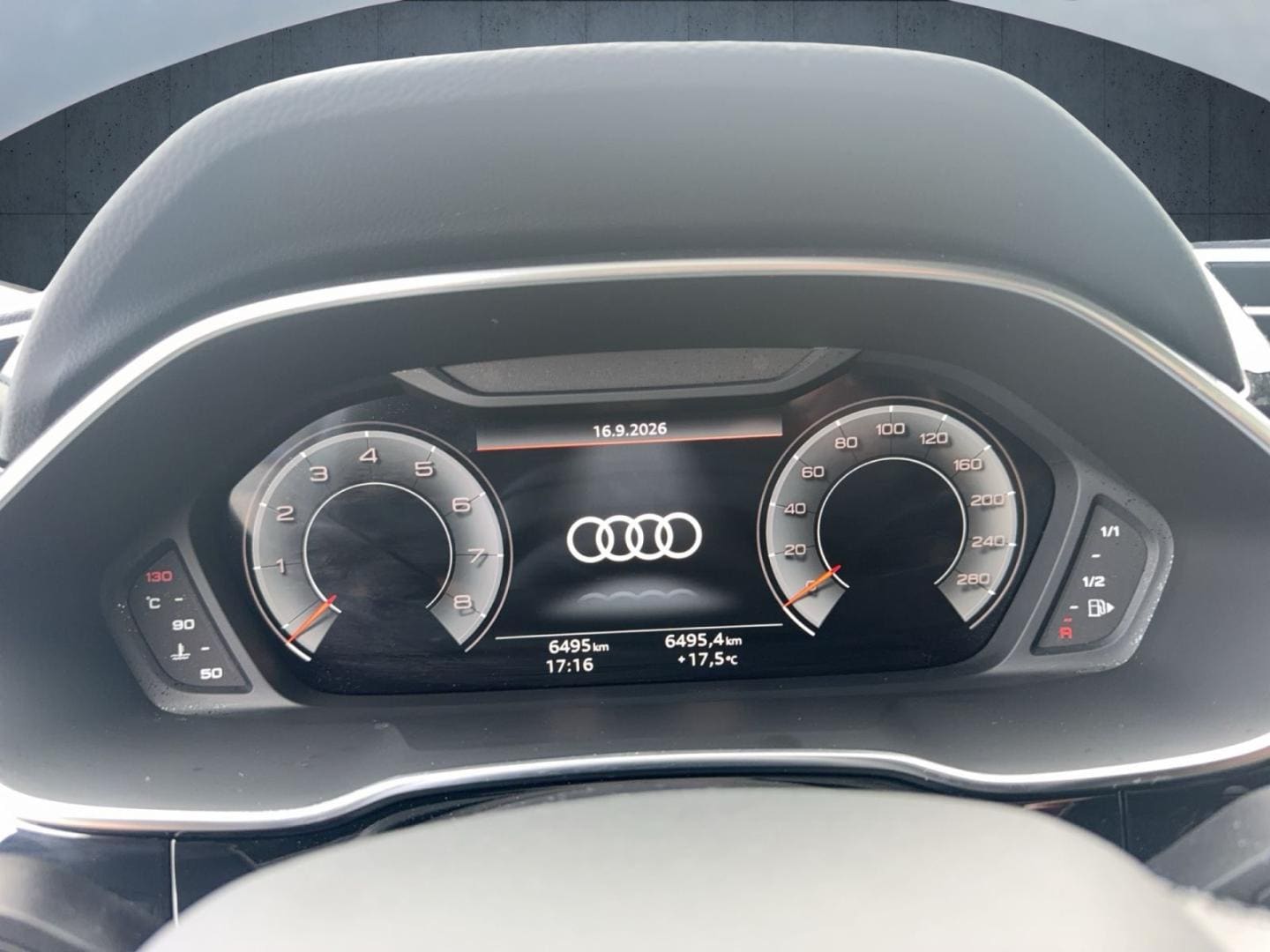 Bild über Audi Q3 TFSI 110 kW S tronic - für weitere Informationen kontaktieren Sie den Audi Partner
