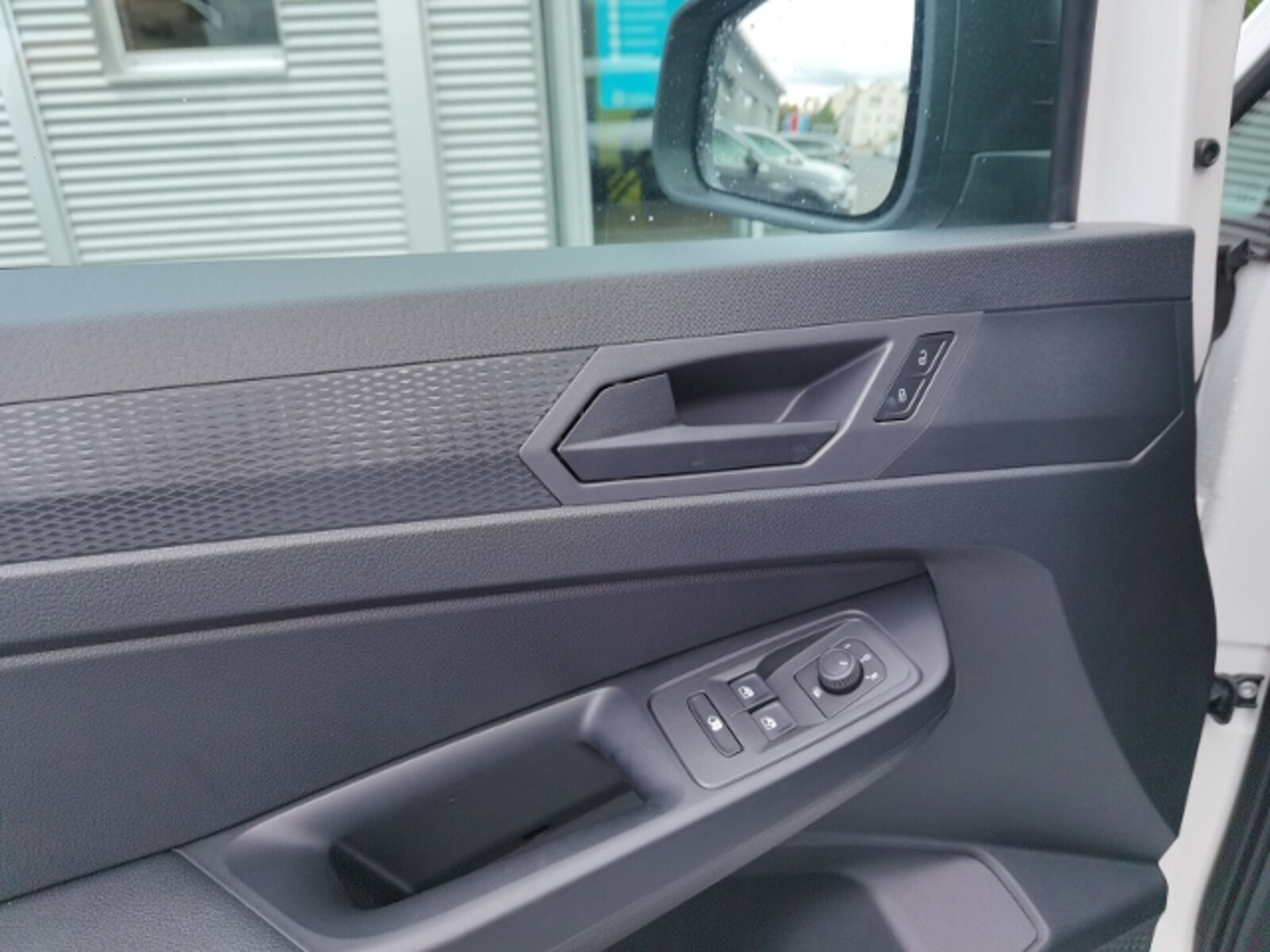 Volkswagen Caddy Cargo – Bild 14