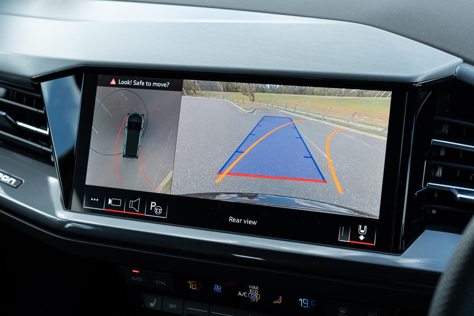 Image about Audi Q4 e-tron 55 e-tron quattro kW