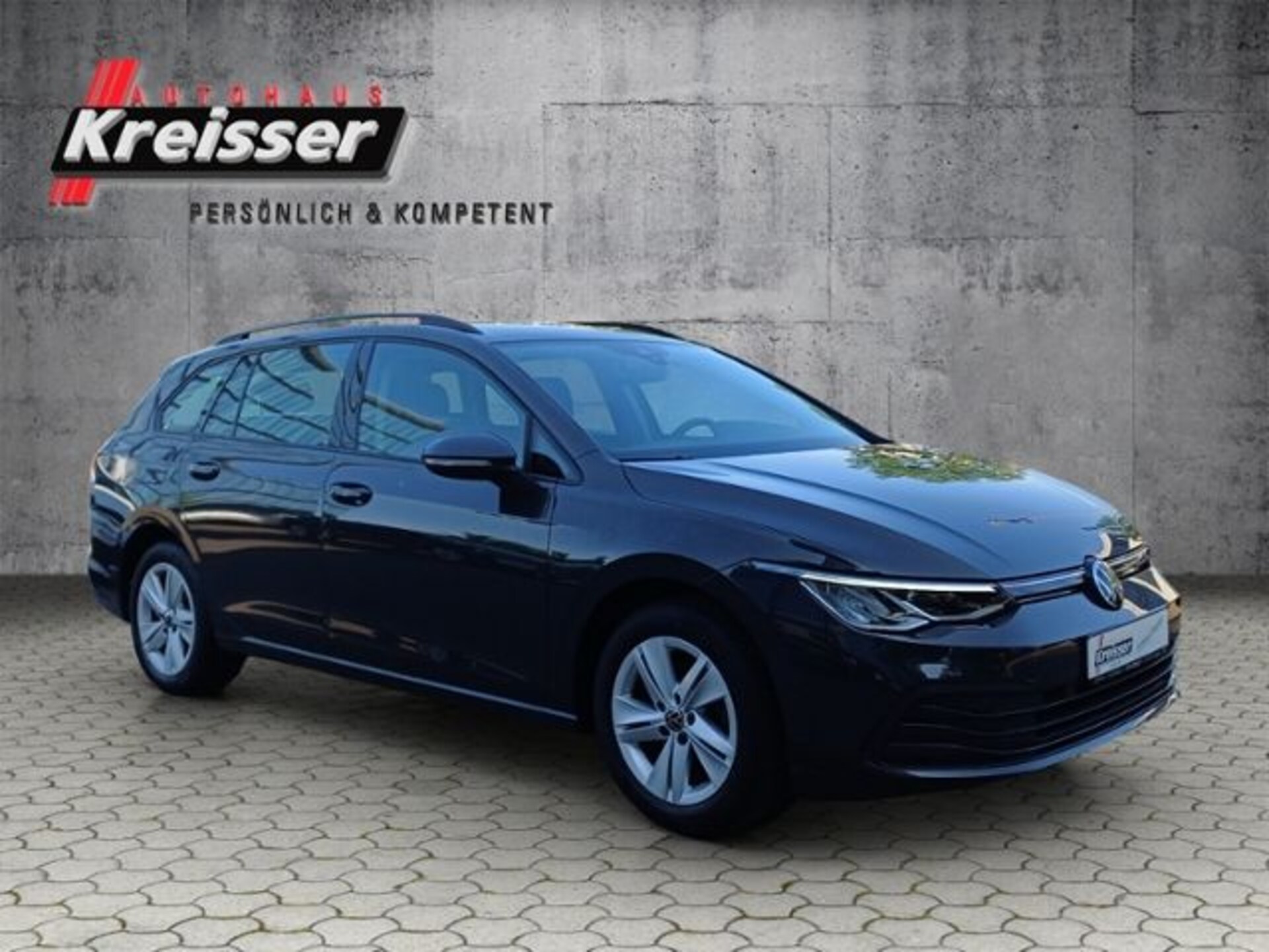 Volkswagen Golf Variant Life