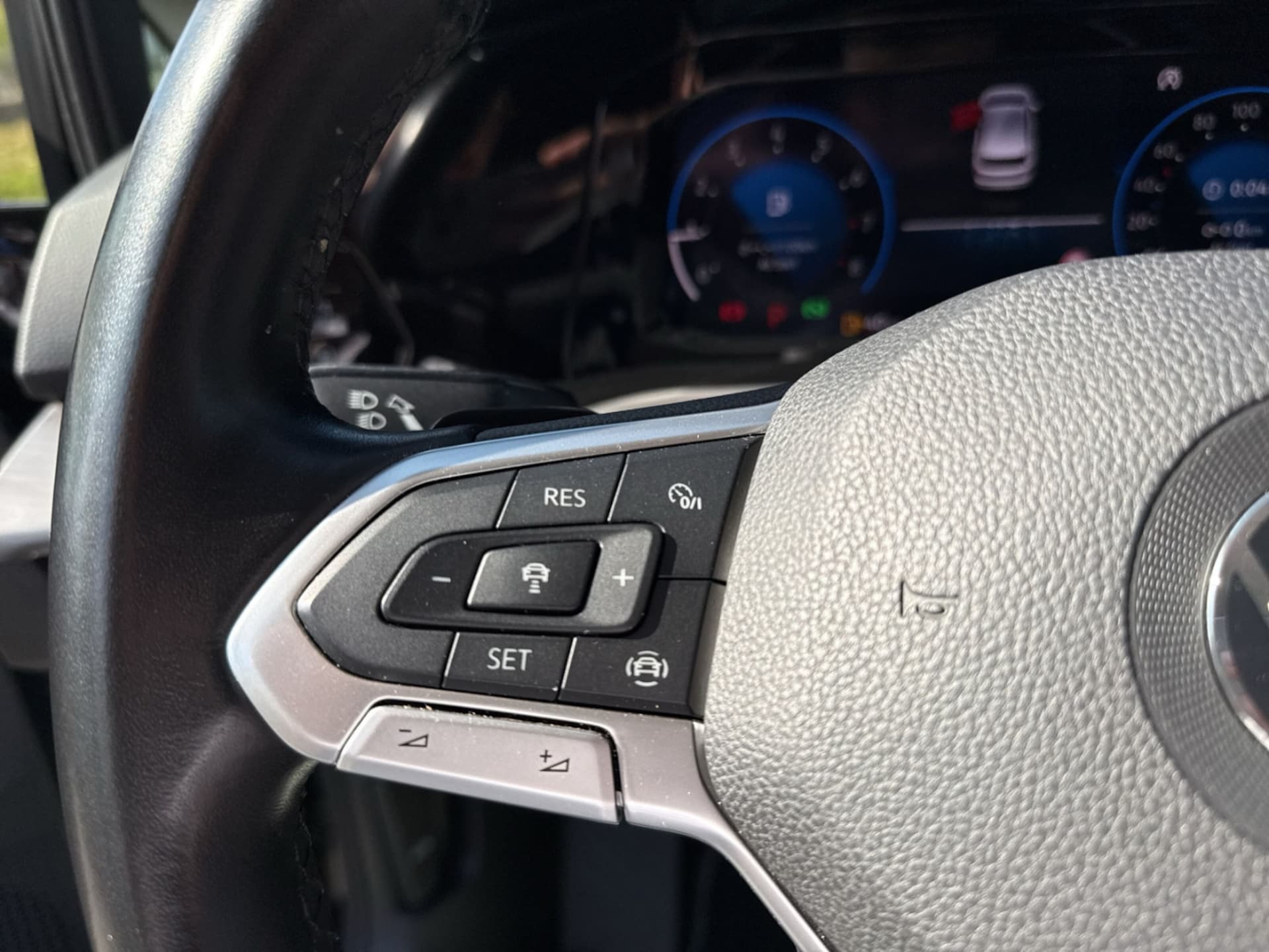 Volkswagen Golf Style