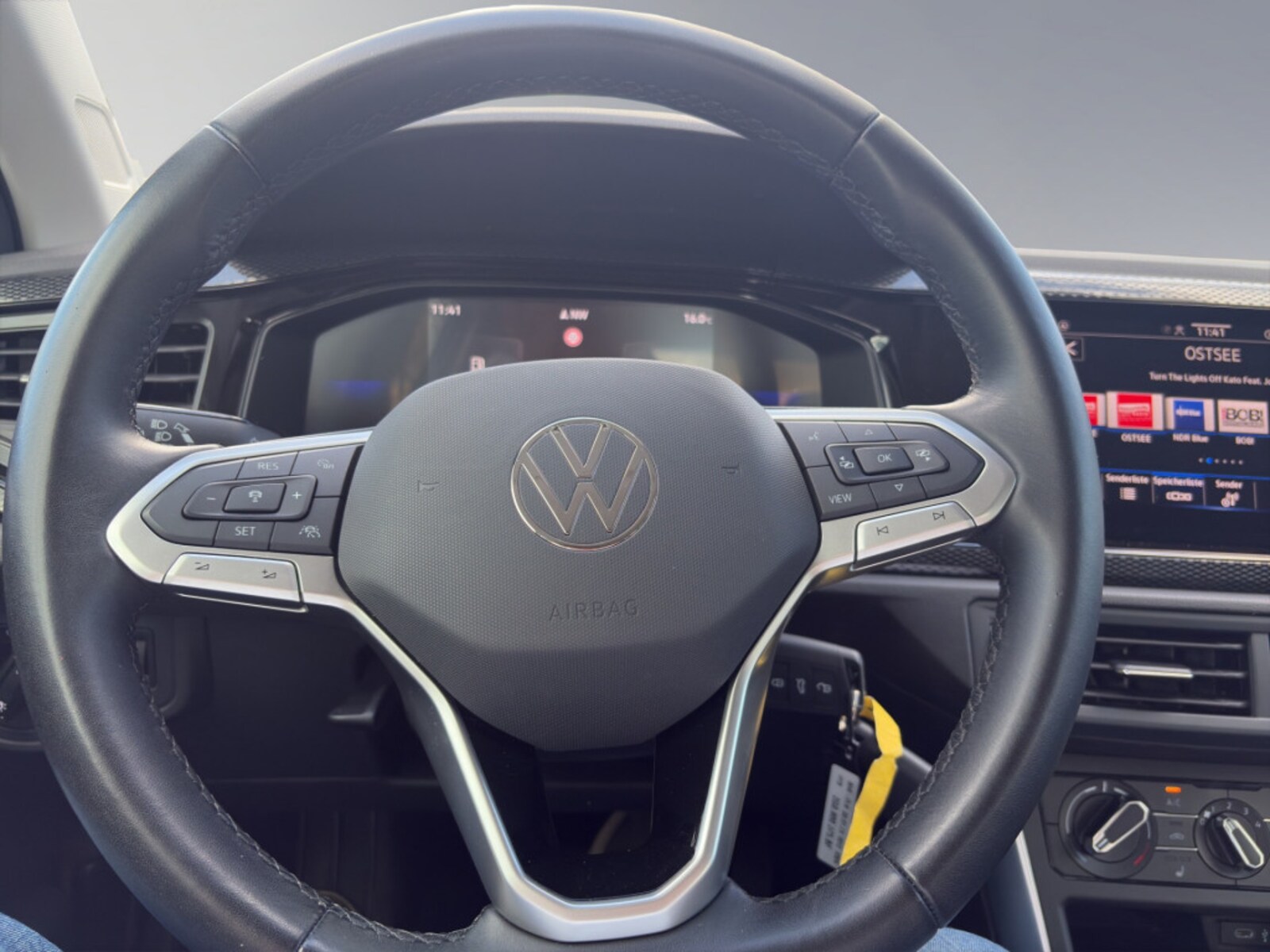 Volkswagen Polo – Bild 11