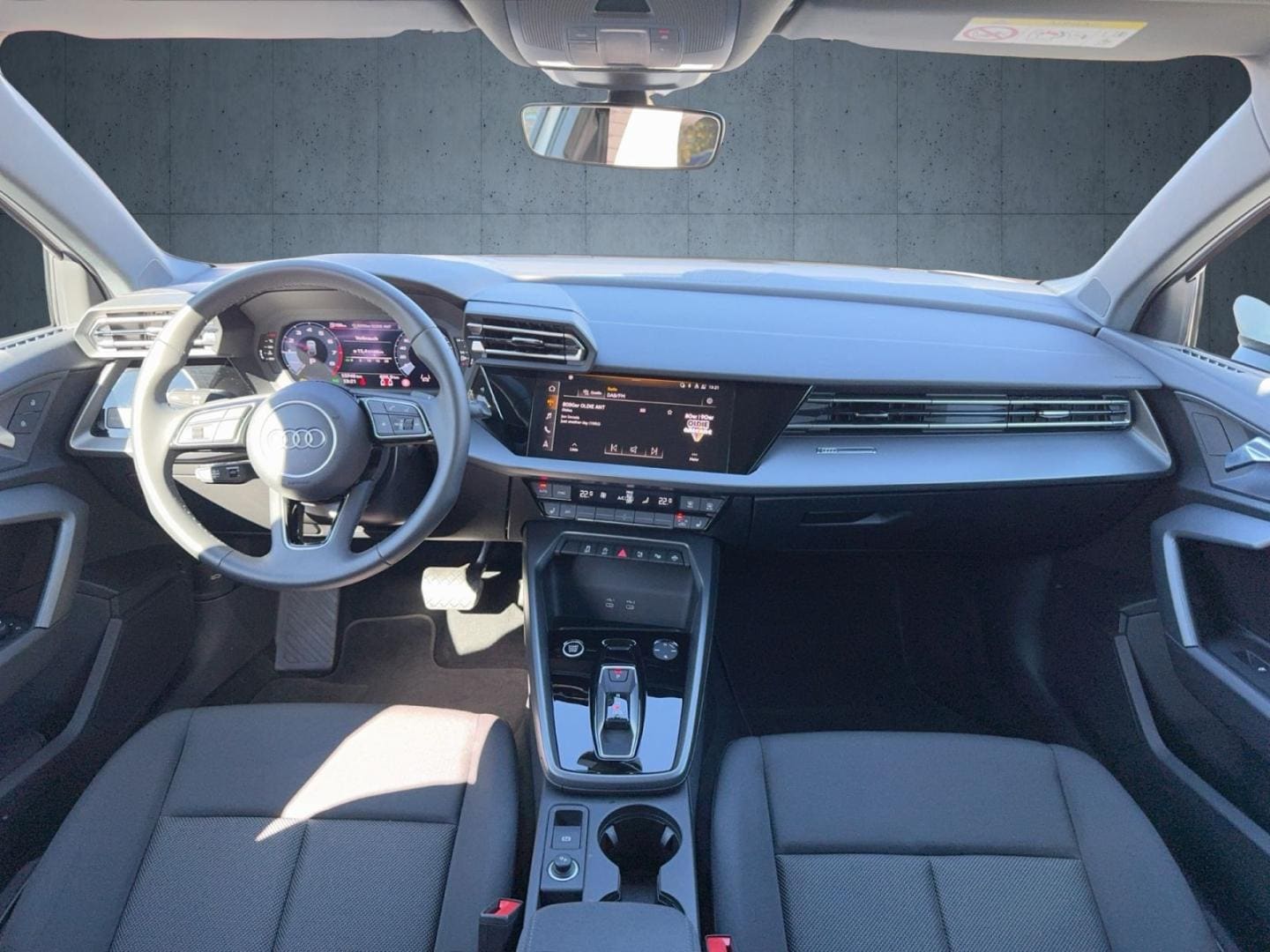 Bild über Audi A3 Sportback S line 30 TFSI S tronic - für weitere Informationen kontaktieren Sie den Audi Partner