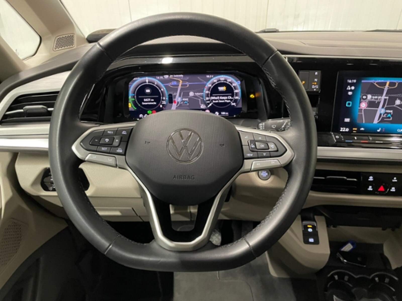 Volkswagen Multivan Langversion – Bild 12