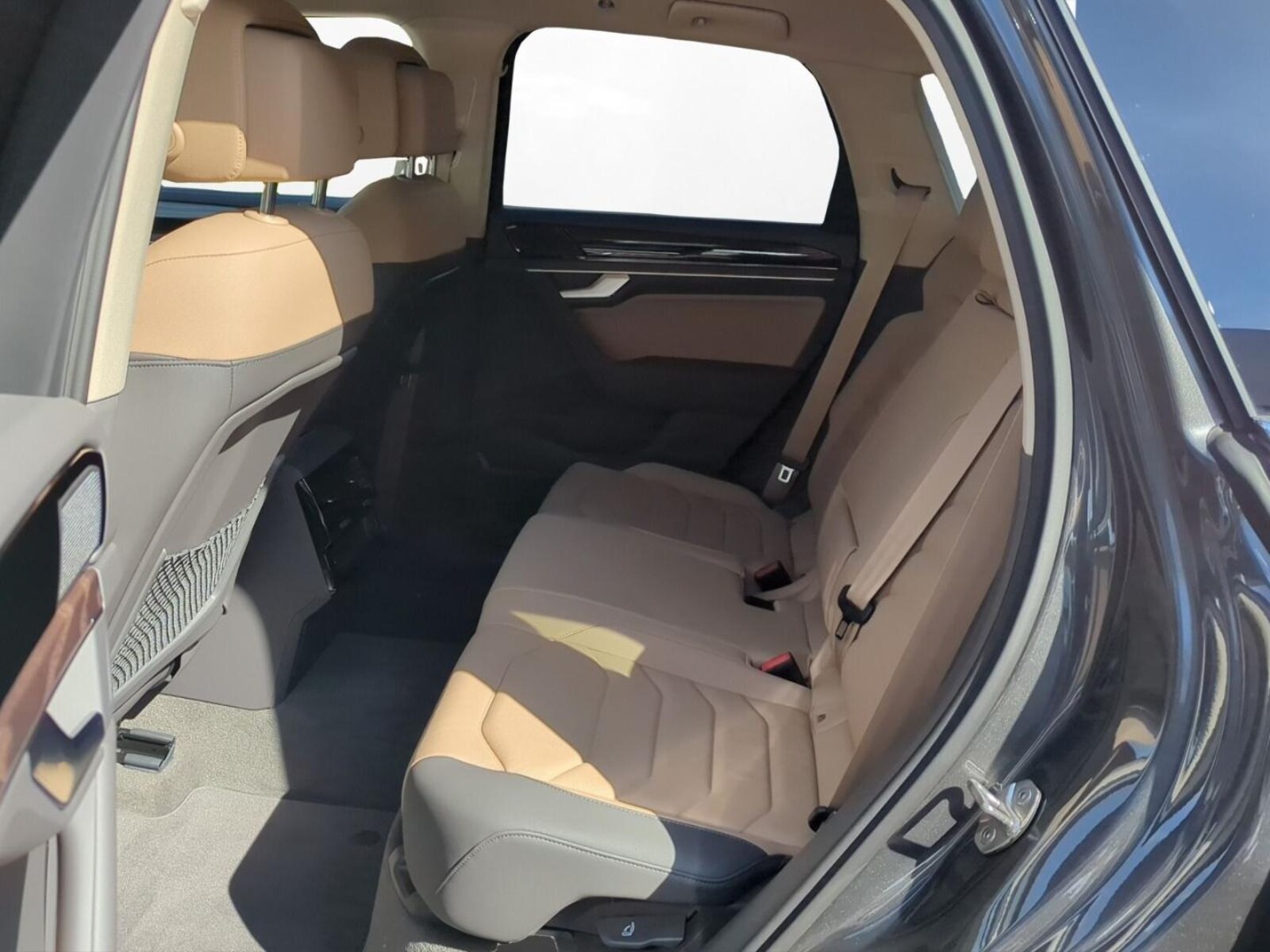 Volkswagen Touareg – Bild 6