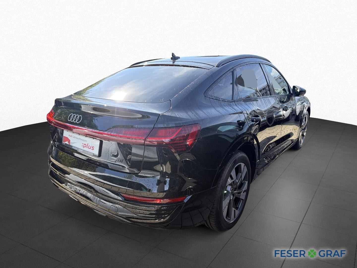 Bild über Audi Q8 Sportback e-tron advanced 50 e-tron quattro - für weitere Informationen kontaktieren Sie den Audi Partner