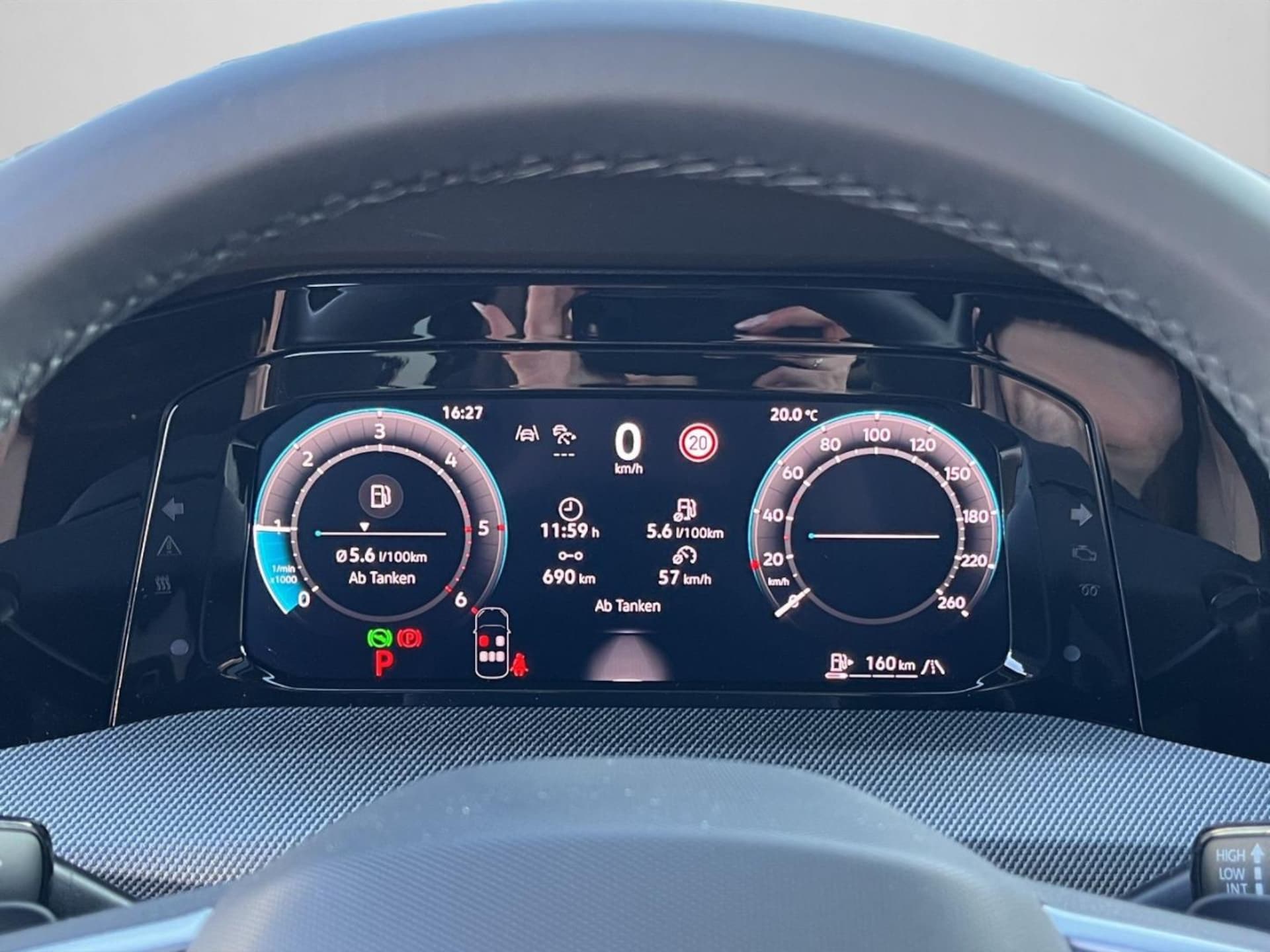 Volkswagen Golf R-Line