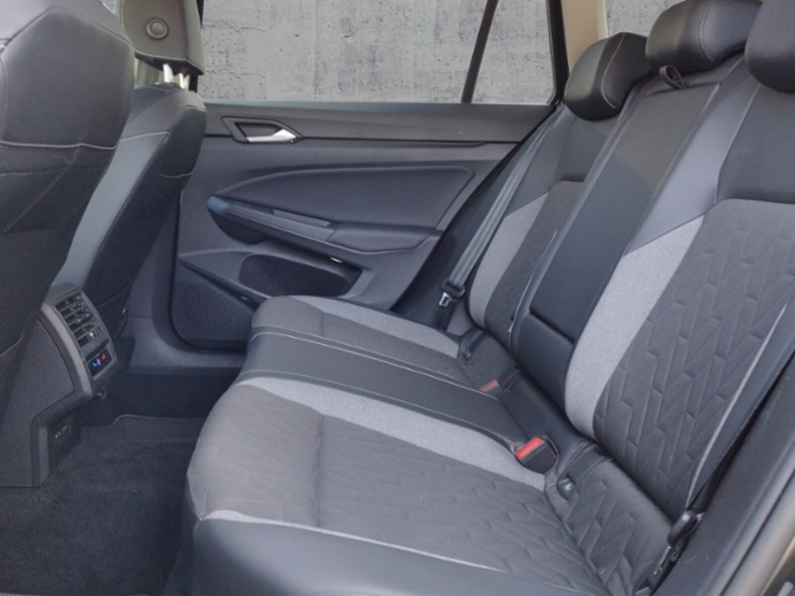 Volkswagen Golf Variant – Bild 11