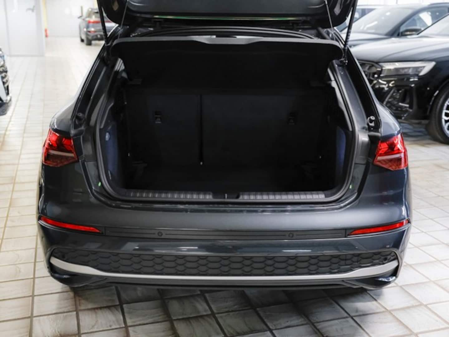 Bild über Audi A3 Sportback advanced 35 TDI S tronic - für weitere Informationen kontaktieren Sie den Audi Partner