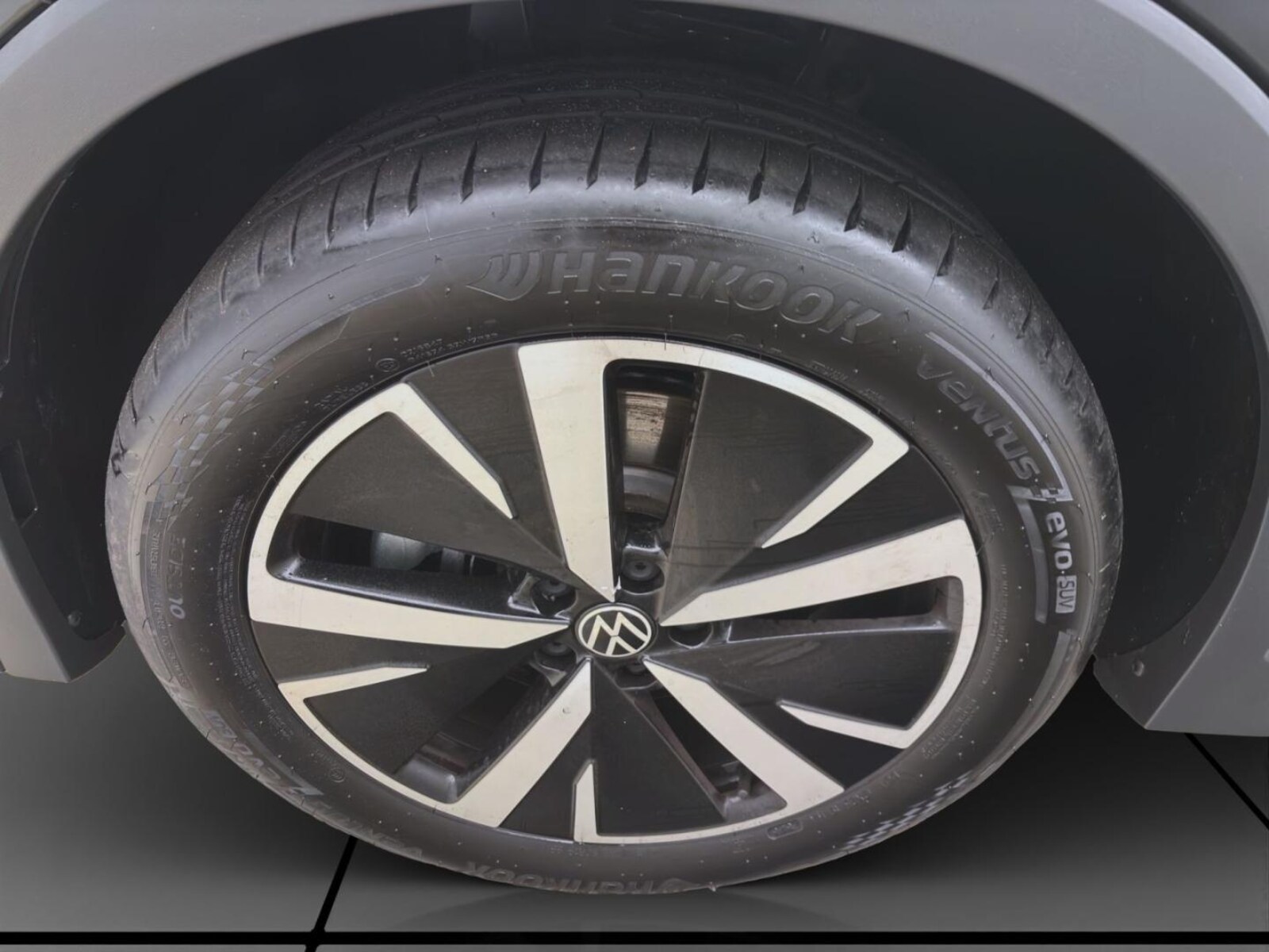 Volkswagen Tiguan – Bild 9