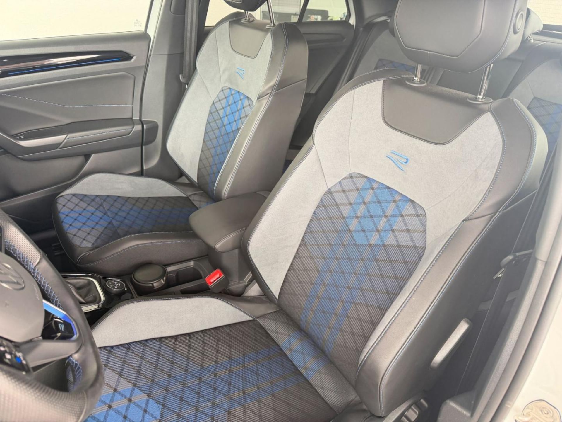 Volkswagen T-Roc R