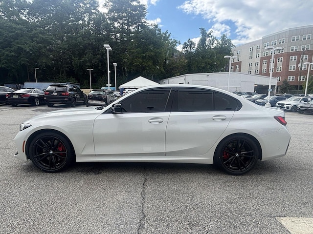 2023 BMW 330i