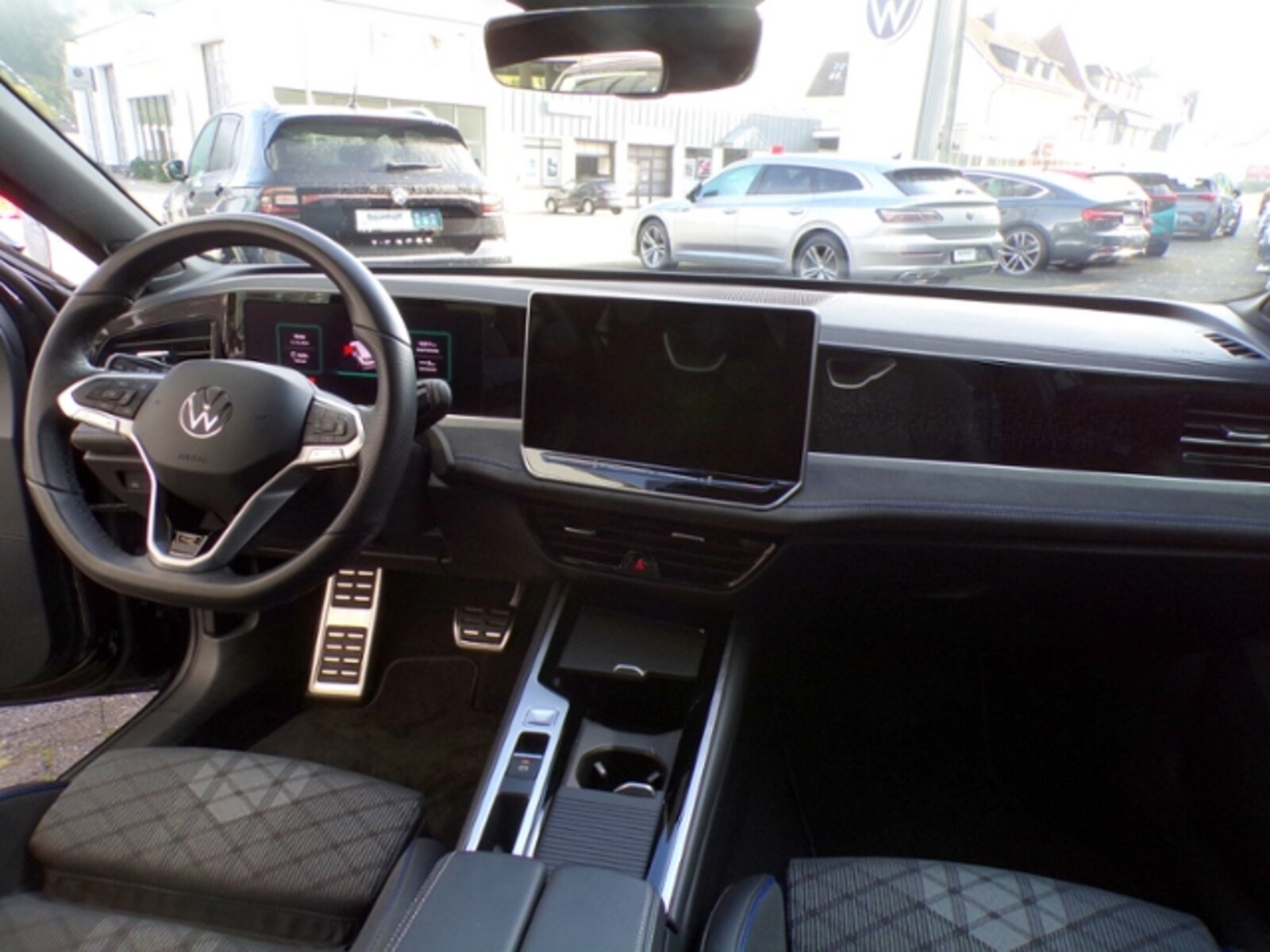 Volkswagen Passat – Bild 14