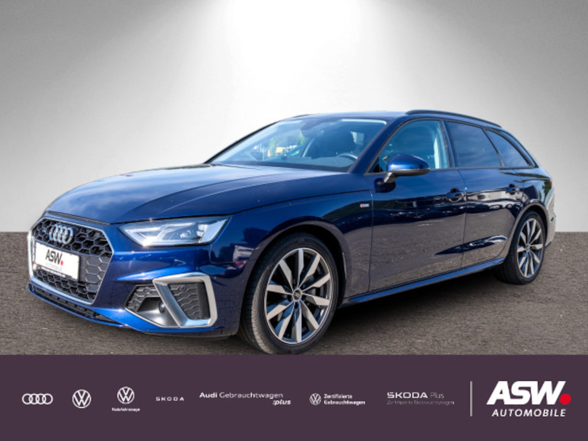 Audi A4 Avant S line