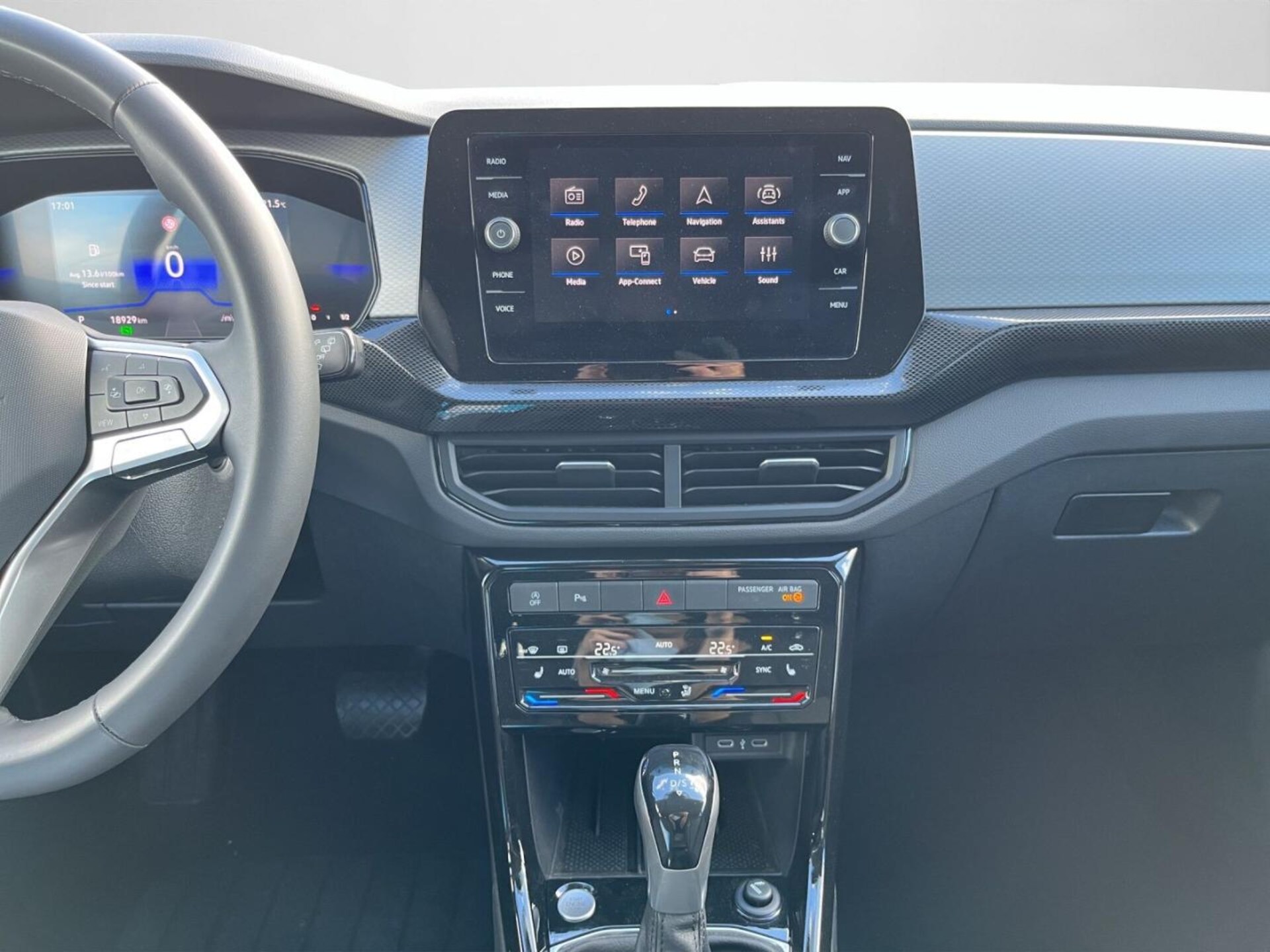 Volkswagen T-Cross Life