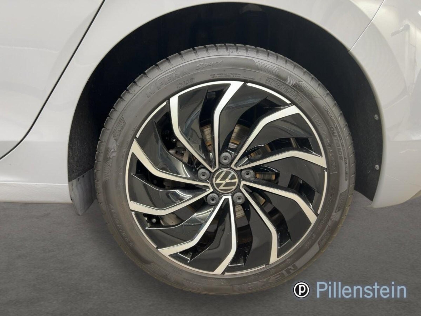Volkswagen Golf – Bild 4