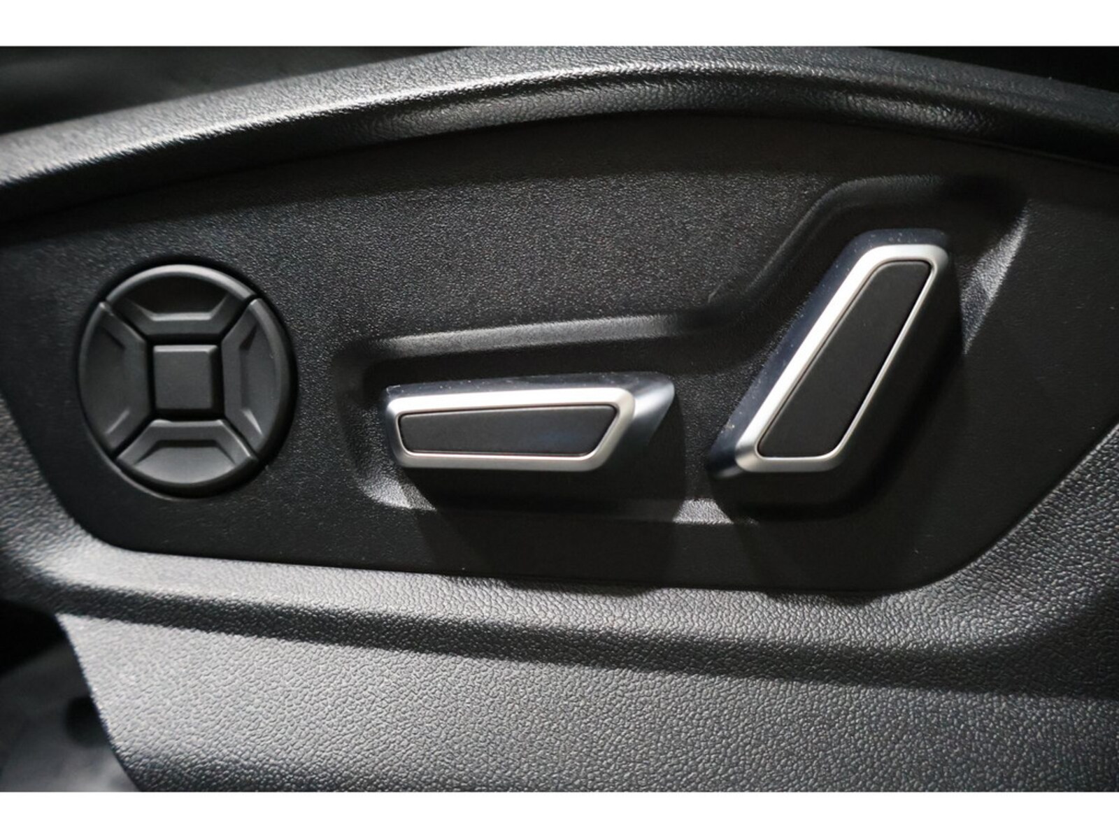 Audi Q8 – Bild 23