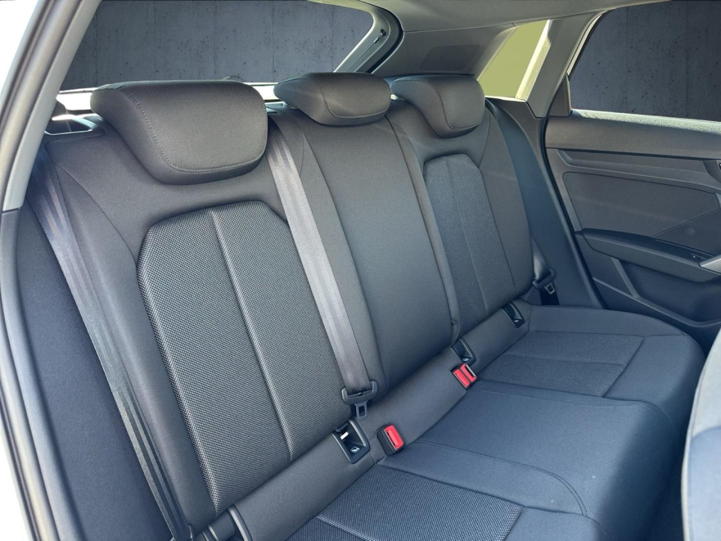 Bild über Audi A3 Sportback S line 30 TFSI S tronic - für weitere Informationen kontaktieren Sie den Audi Partner
