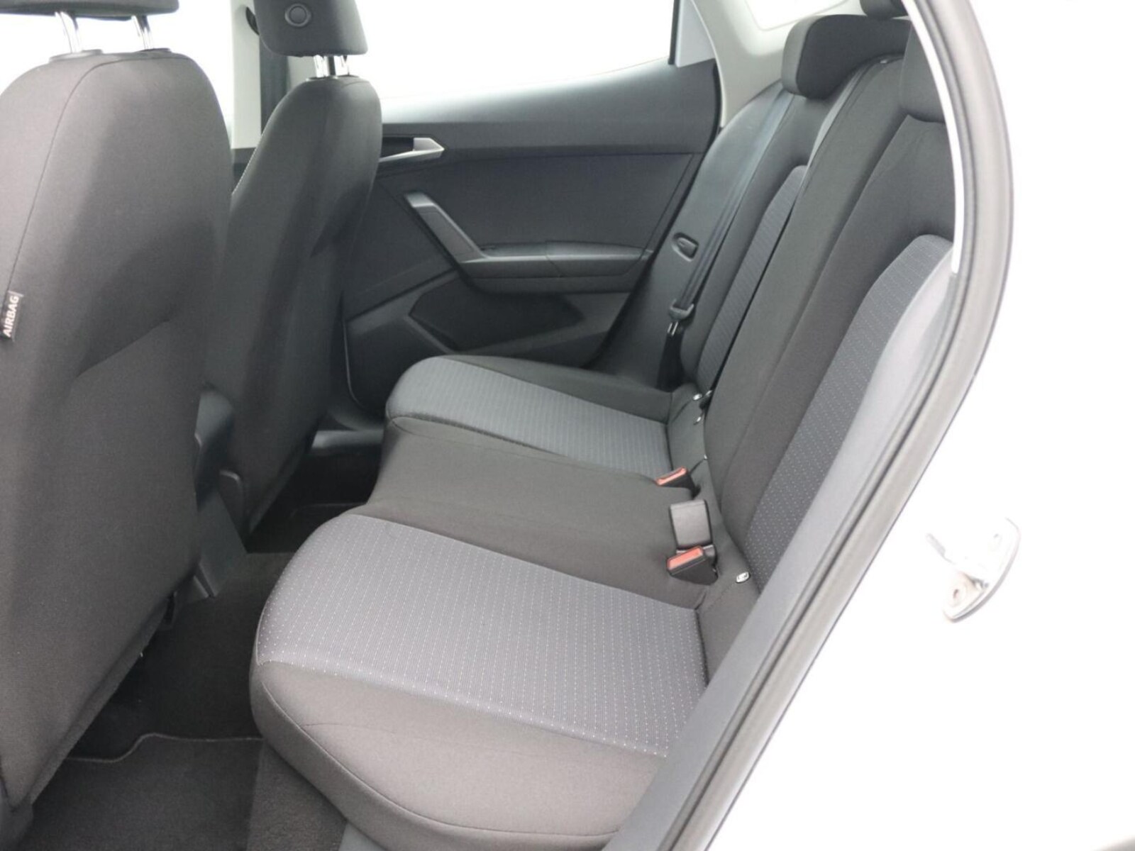 SEAT Arona – Bild 9