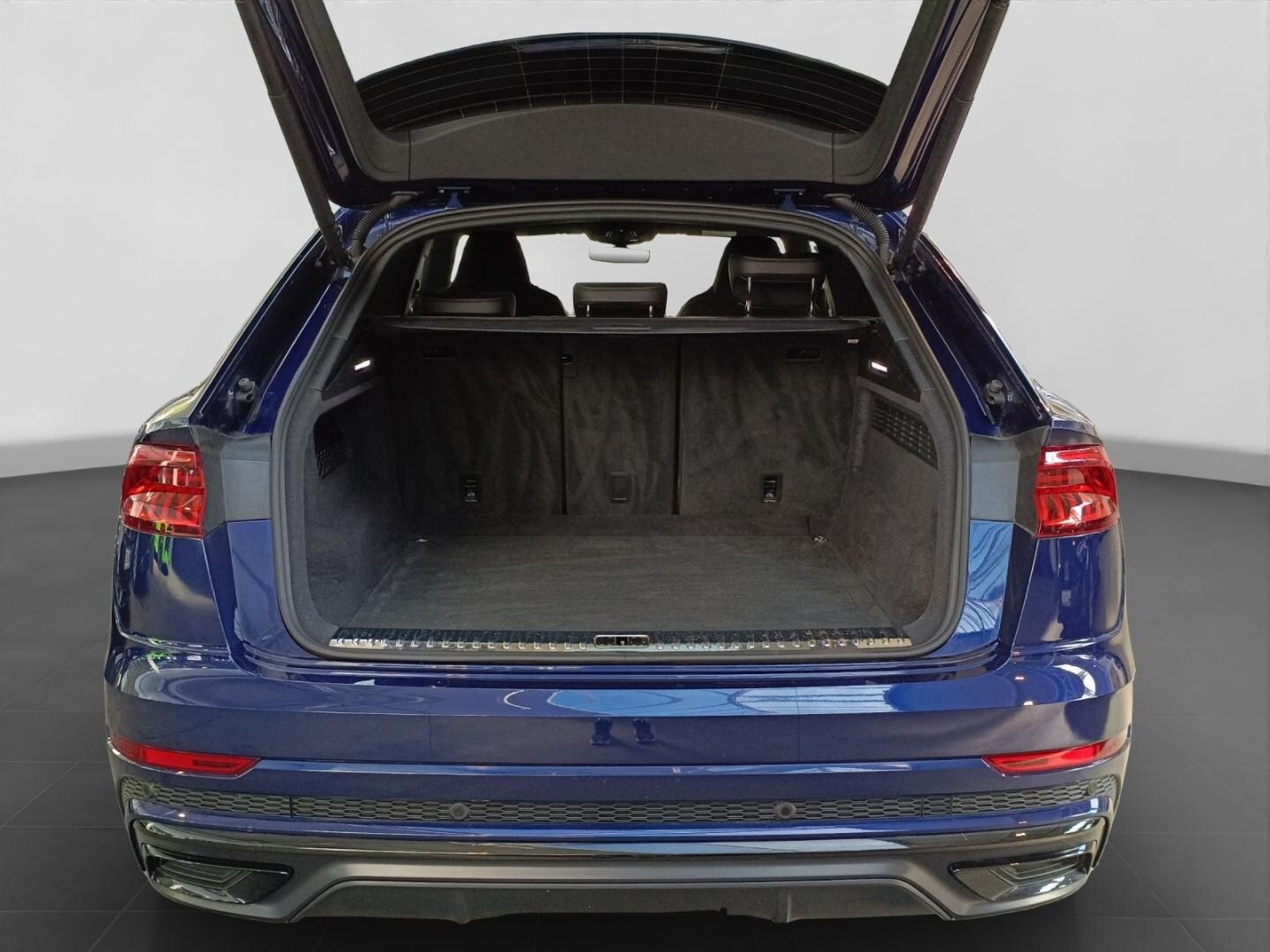 Bild über Audi Q8 50 TDI quattro tiptronic - für weitere Informationen kontaktieren Sie den Audi Partner