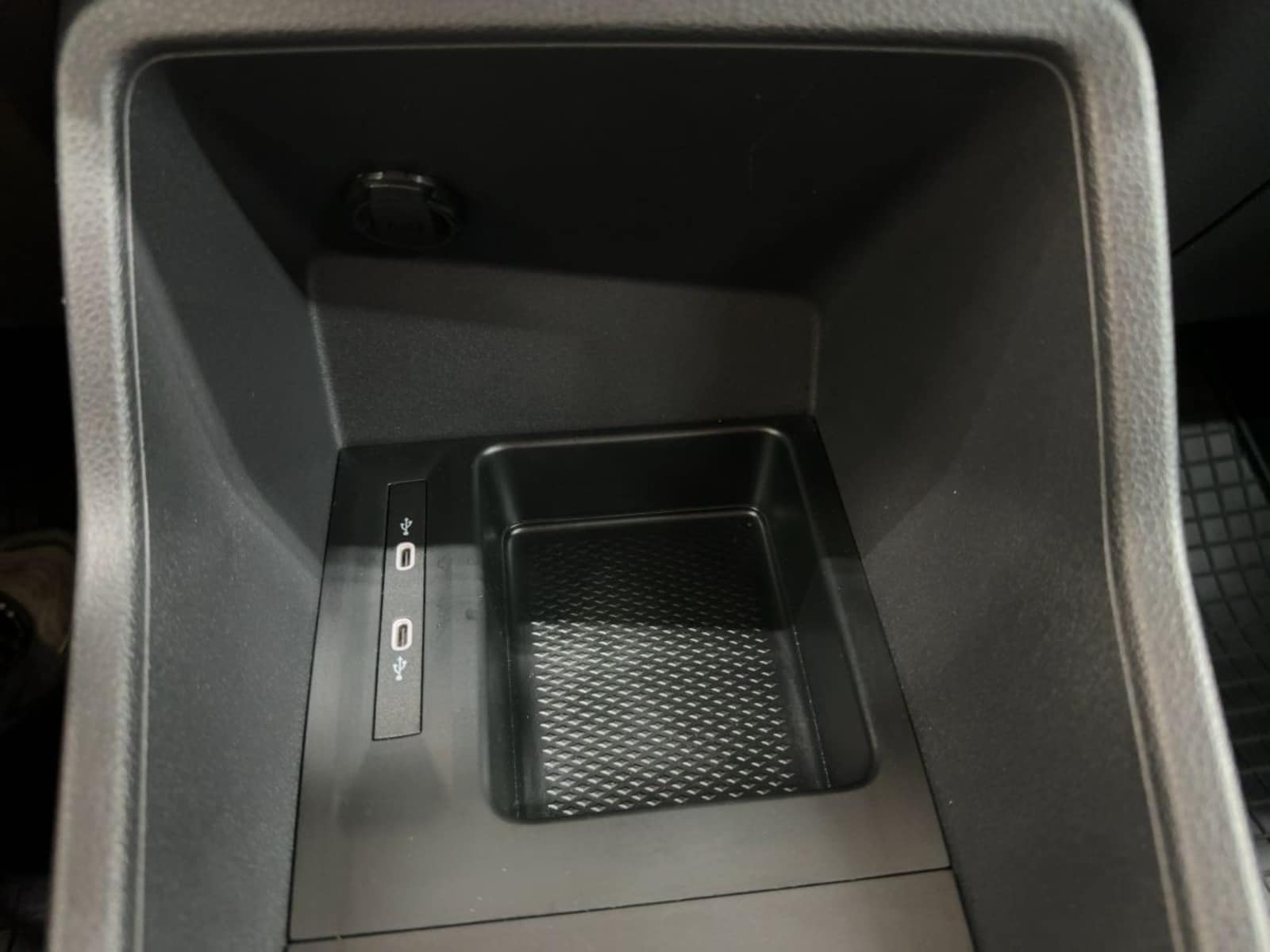 Volkswagen Caddy – Bild 14