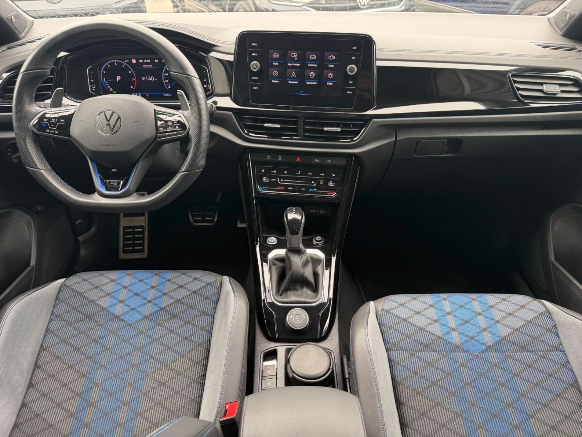 Volkswagen T-Roc R
