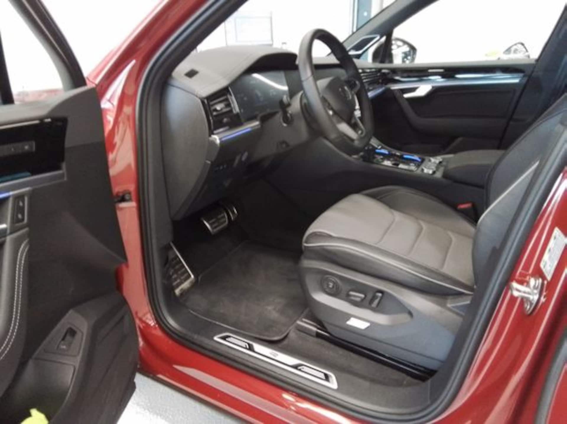Volkswagen Touareg R-Line