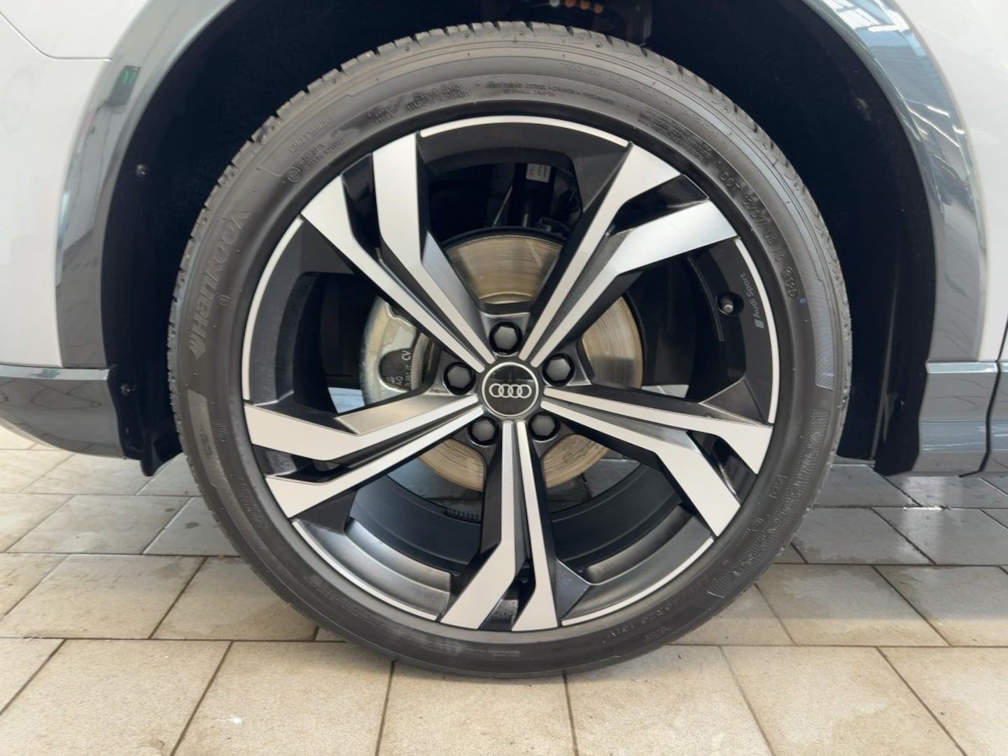 Bild über Audi Q3 TFSI 110 kW S tronic - für weitere Informationen kontaktieren Sie den Audi Partner