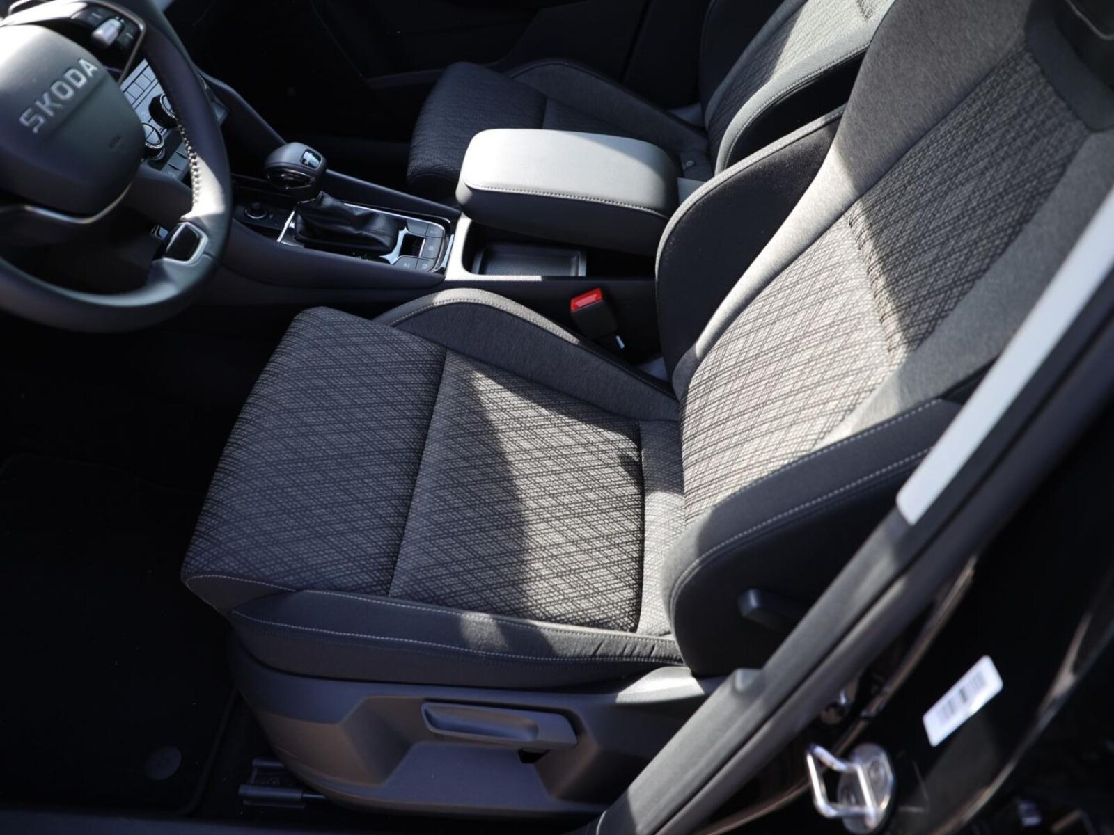 Škoda Karoq – Bild 12