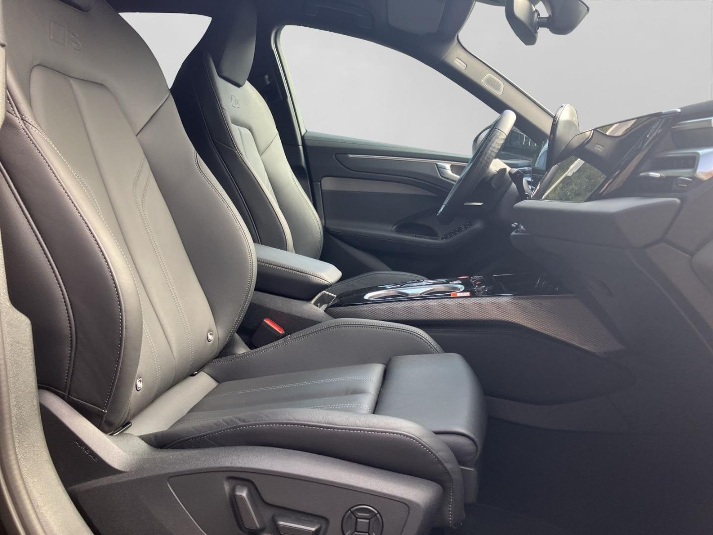 Bild über Audi A6 Limousine TDI quattro 150 kW S tronic - für weitere Informationen kontaktieren Sie den Audi Partner